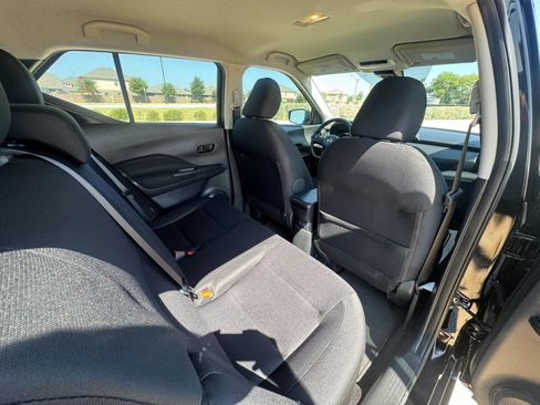 Used 2023 Nissan Kicks S w/ Interior Electronics Package FWD image 38
