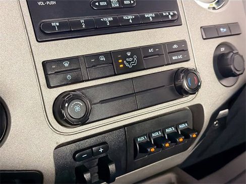 Used 2016 Ford F250 XLT w/ Advanced Security Group image 15