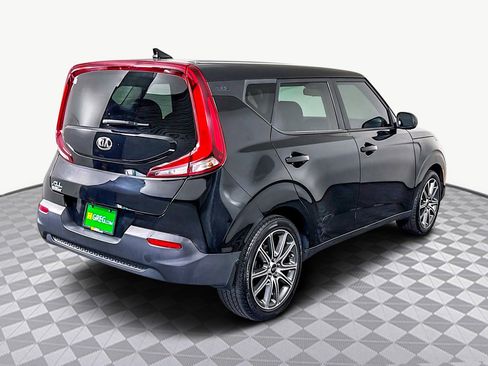 Used 2021 Kia Soul LX image 10