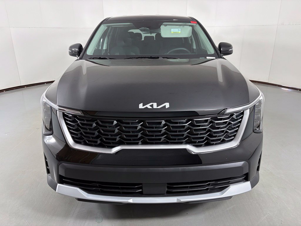 New 2026 Kia Sorento LX FWD image 3