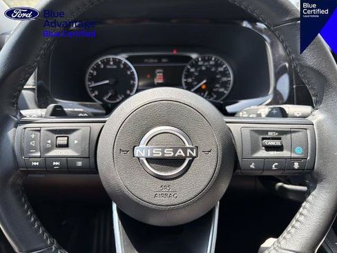 Used 2024 Nissan Pathfinder SV FWD image 20