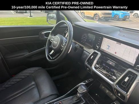 Certified 2023 Kia Sorento SX Prestige AWD/4WD image 9