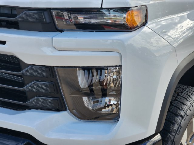 New 2026 Chevrolet Silverado 2500 Custom w/ Custom Value Package AWD/4WD image 17