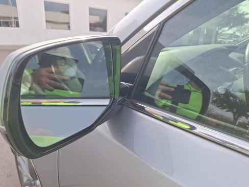 Used 2017 Acura MDX FWD w/ Technology Package image 13