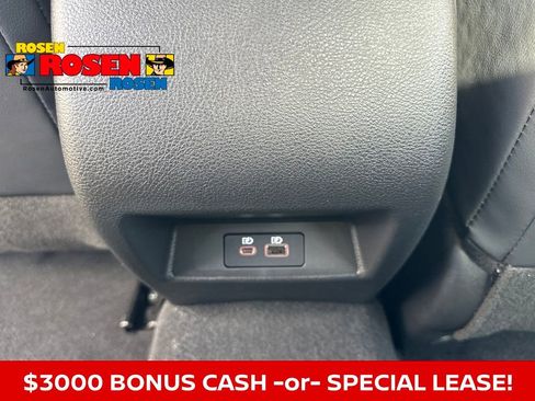 New 2025 Nissan Altima 2.5 SR image 15