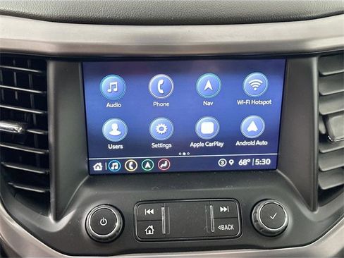 Used 2022 GMC Acadia AT4 image 13