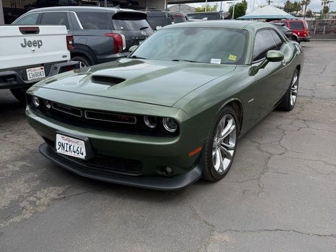 Used 2022 Dodge Challenger R/T RWD image 1