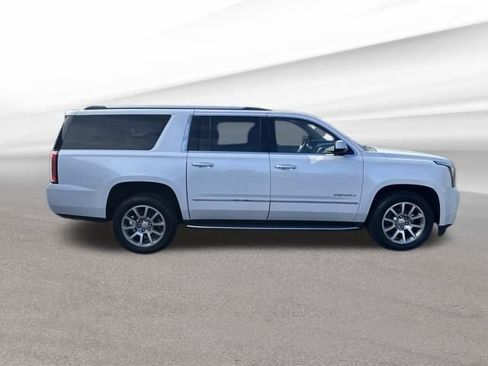 Used 2018 GMC Yukon XL Denali w/ Open Road Package image 10