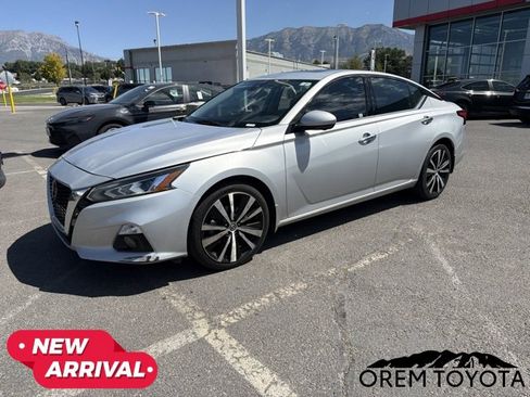 Used 2021 Nissan Altima 2.5 Platinum AWD/4WD image 8
