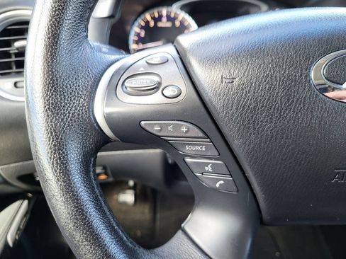 Used 2013 INFINITI JX35 AWD w/ Premium Pkg image 32