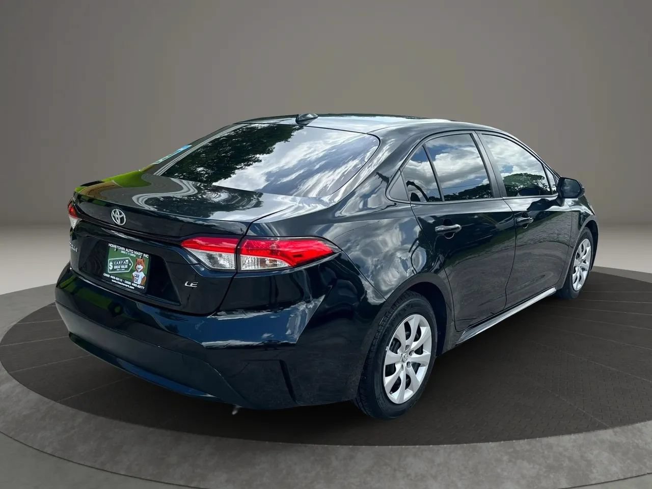 Used 2021 Toyota Corolla LE FWD image 7