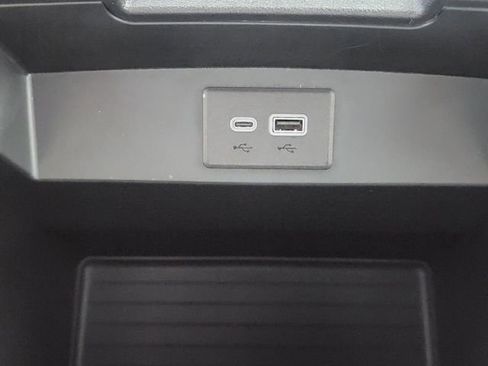 Used 2023 Chevrolet Suburban Premier w/ Premium Package 2 image 28