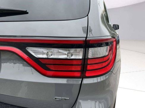 Used 2022 Dodge Durango GT RWD image 17