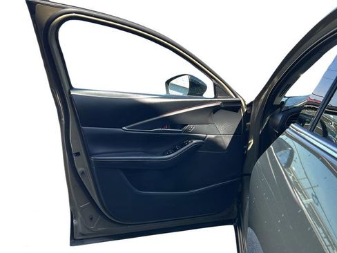 Used 2025 MAZDA CX-30 Carbon image 11