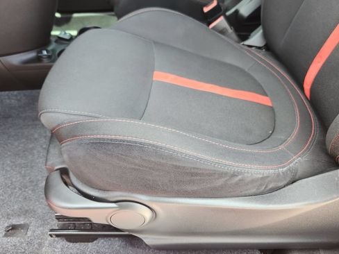 Used 2015 FIAT 500 Abarth FWD image 10