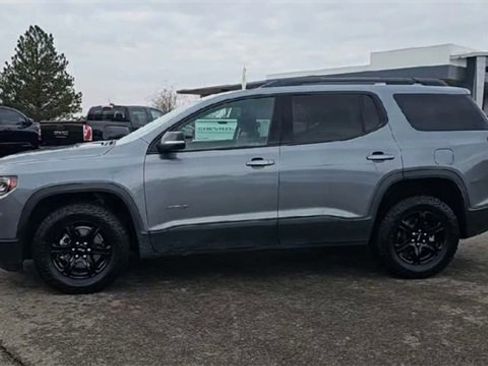 Used 2021 GMC Acadia AT4 image 5
