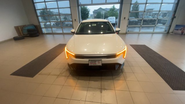 Used 2025 Kia K4 FWD image 5