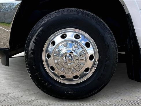 Used 2021 RAM 3500 Laramie w/ Safety Group B image 9