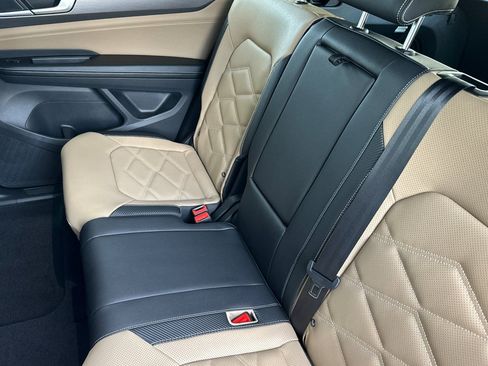 New 2026 Volkswagen Atlas Cross Sport SE AWD/4WD image 10