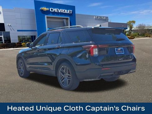 Used 2025 Ford Explorer ST-Line w/ ST-Line Street Pack AWD/4WD image 24