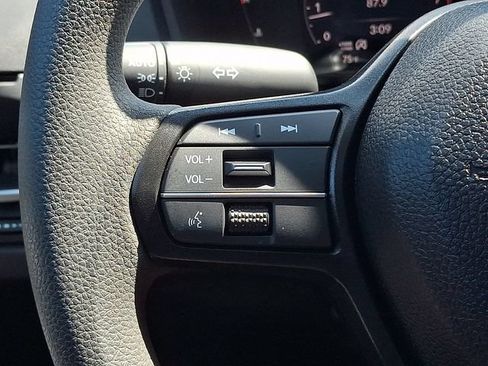 Certified 2025 Honda Accord SE image 22