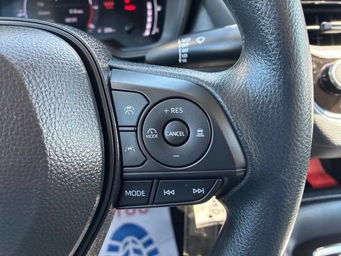 Used 2026 Toyota Corolla LE FWD image 41