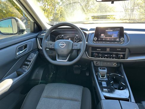 New 2026 Nissan Rogue SV image 23