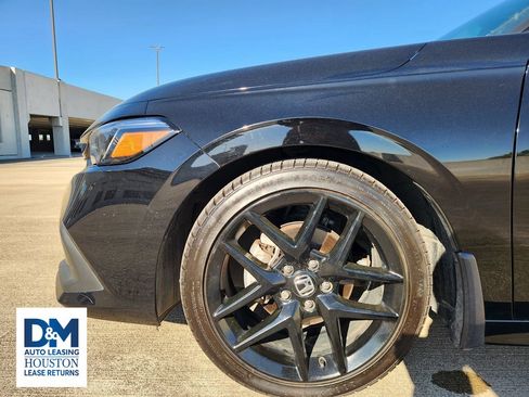 Used 2022 Honda Civic Sport image 4