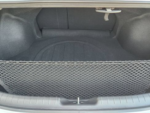 Used 2024 Hyundai Elantra SEL w/ Convenience Package FWD image 31
