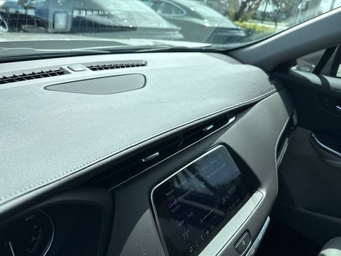 Used 2023 Cadillac XT4 Premium Luxury w/ Enhanced Visibility Package FWD image 1