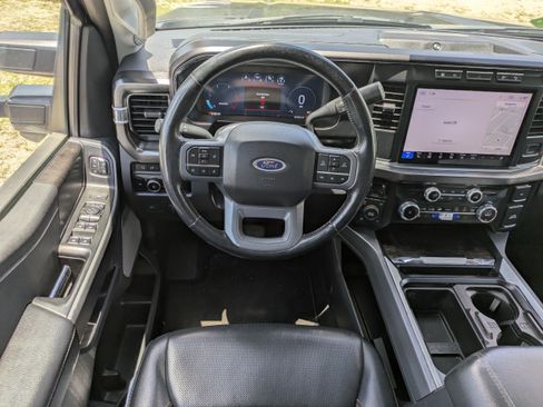 Used 2023 Ford F250 Lariat w/ Black Appearance Package AWD/4WD image 14