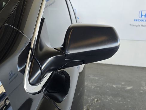 Used 2022 Honda CR-V LX image 25