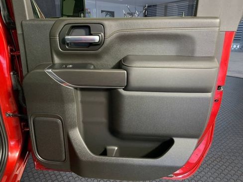 Used 2022 GMC Sierra 2500 AT4 AWD/4WD image 10