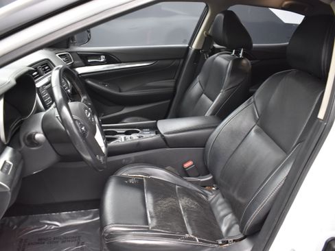 Used 2020 Nissan Maxima 3.5 SV w/ Floor Mat Group FWD image 12