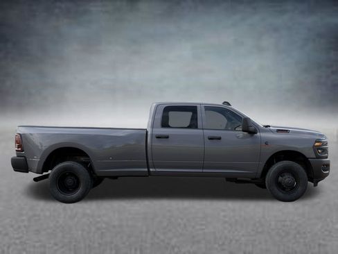 New 2026 RAM 3500 Tradesman AWD/4WD image 21