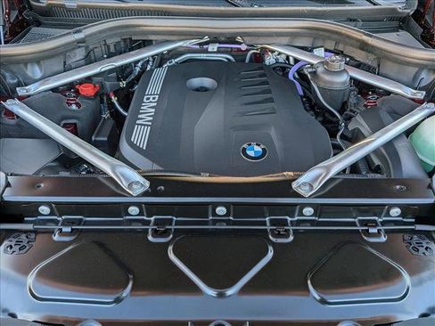 New 2026 BMW X7 xDrive40i w/ Executive Package image 18