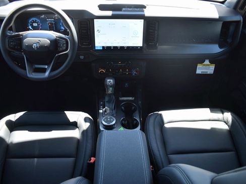 New 2025 Ford Bronco image 13