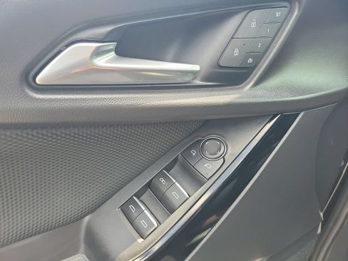 Used 2025 Chevrolet Equinox RS w/ Safety and Technology Package FWD image 14