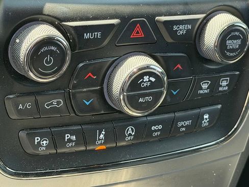 Used 2018 Jeep Grand Cherokee High Altitude RWD image 20