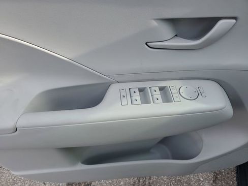 New 2026 Hyundai Kona SE AWD/4WD image 18