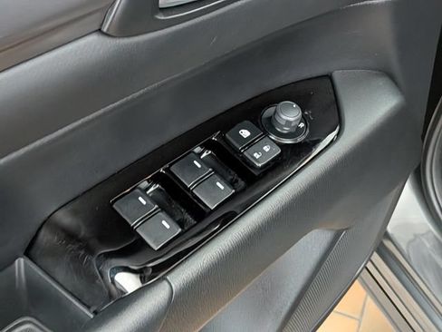 Used 2025 MAZDA CX-5 AWD 2.5 S w/ Select Package image 14