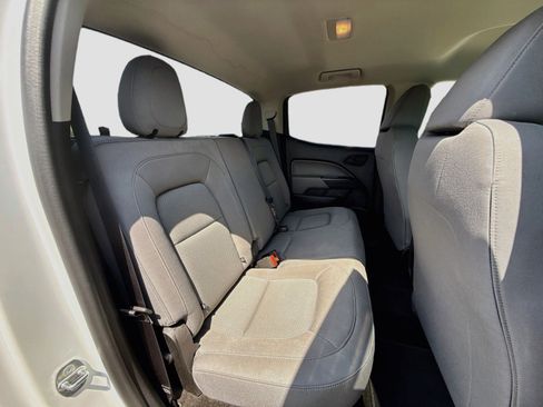 Used 2017 GMC Canyon 2WD Crew Cab w/ Convenience Package image 24