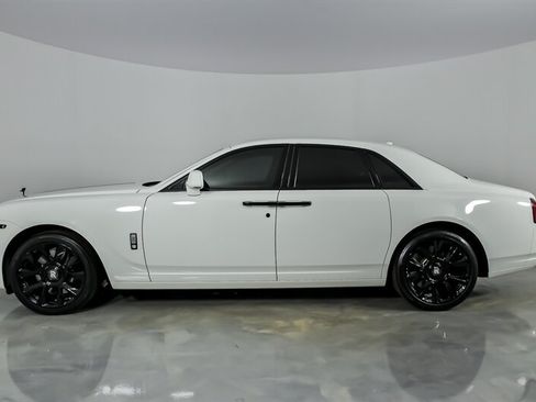 Used 2016 Rolls-Royce Ghost RWD image 8