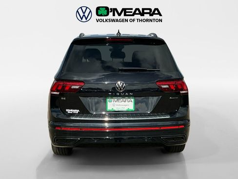 Used 2022 Volkswagen Tiguan SE R-Line AWD/4WD image 4
