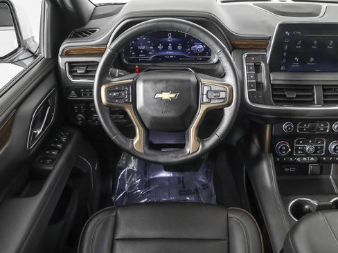 Used 2024 Chevrolet Suburban High Country image 46