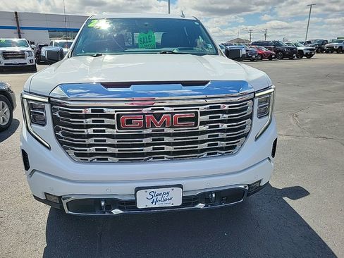 Used 2022 GMC Sierra 1500 Denali w/ Technology Package image 2