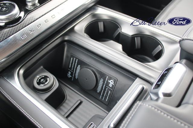 New 2027 Ford Expedition Platinum w/ Stealth Appearance Package AWD/4WD image 14