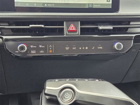 New 2025 Kia EV6 Wind image 14