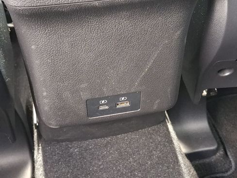 Used 2025 Mitsubishi Outlander Sport LE AWD/4WD image 12