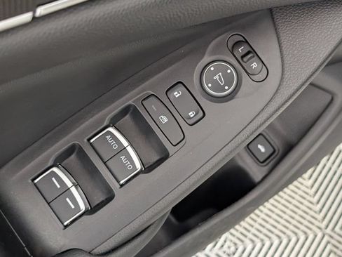 Used 2020 Honda Accord Sport image 11